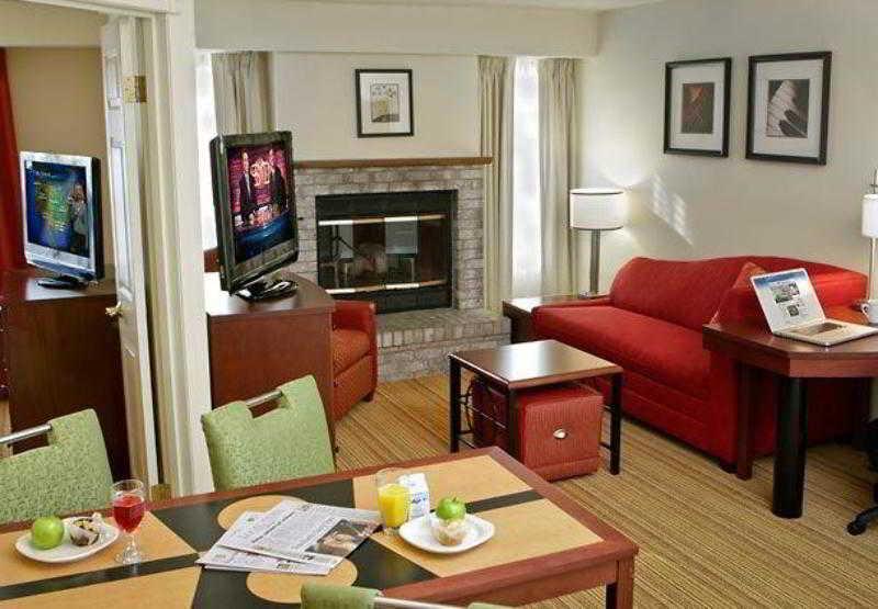Residence Inn By Marriott Peoria Room photo